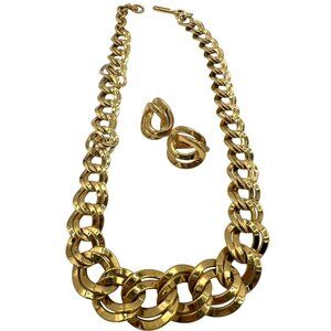 Monet Chunky Necklace Earrings Set 18" Double Curbed Graduated Chain Link